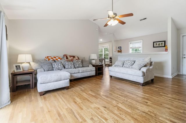616 Woodview Drive, Somerset, KY 42503