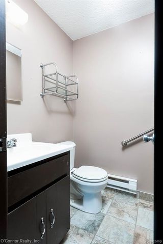 1900 River Road E 2, Marysville, MI 48040