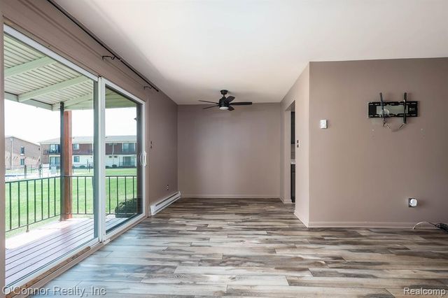 1900 River Road E 2, Marysville, MI 48040