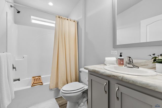 1717.14 E PHILADELPHIA, Rapid City, SD 57703