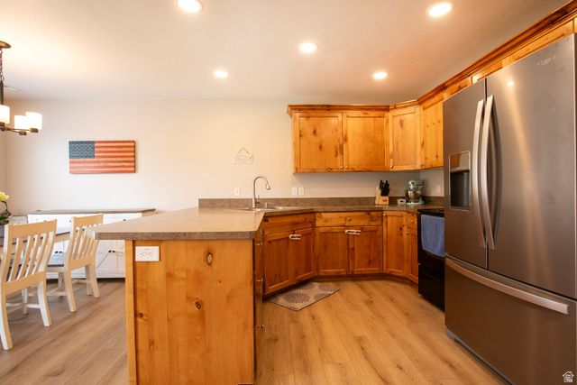 1729 ARNOLD DR, Layton, UT 84041