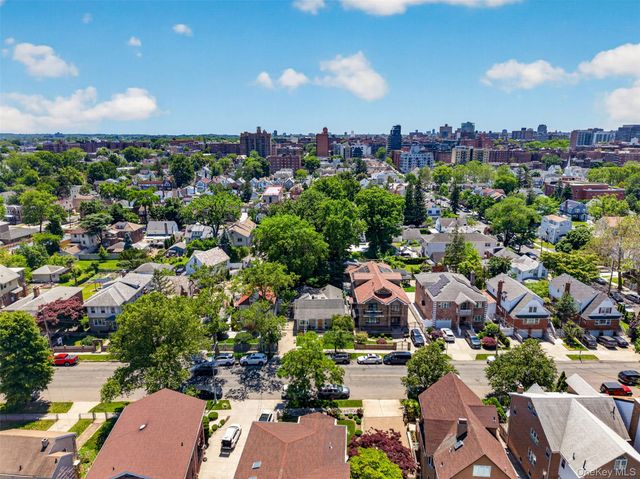 146-24 Bayside Avenue, Flushing, NY 11354