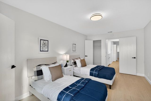 101 Redding Road A4, Campbell, CA 95008