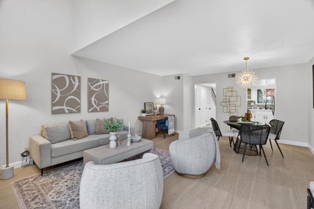 101 Redding Road A4, Campbell, CA 95008