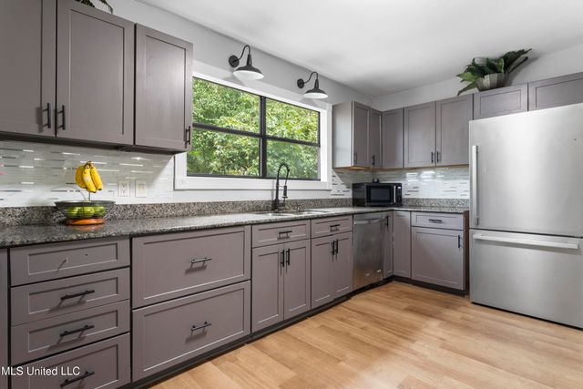 1501 Willowbend Drive, Gautier, MS 39553