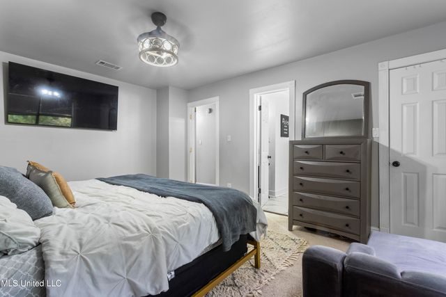 1501 Willowbend Drive, Gautier, MS 39553