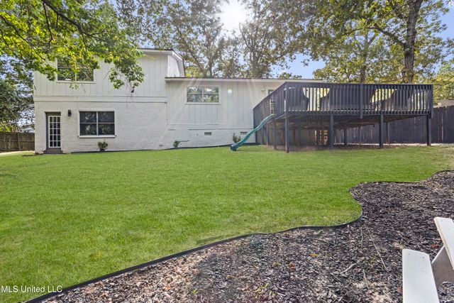 1501 Willowbend Drive, Gautier, MS 39553