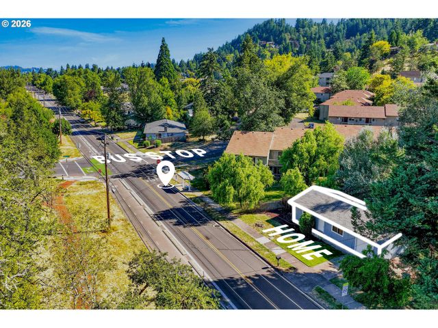 4095 E AMAZON Dr E, Eugene, OR 97405