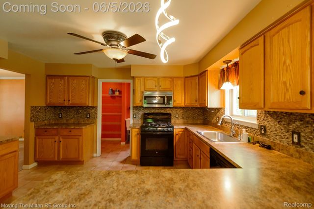 13879 Arlene Lane, Van Buren Charter Township, MI 48111