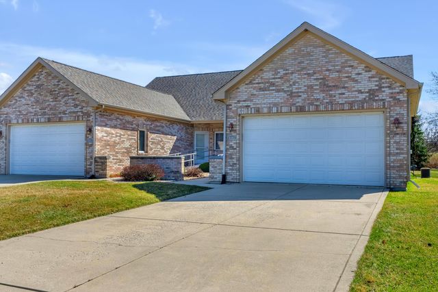 10779 Spyglass Court, Crown Point, IN 46307