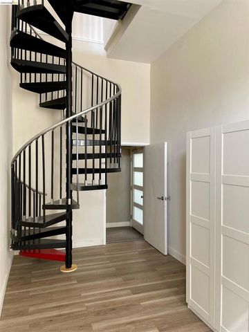 2401 San Pablo Ave, Oakland, CA 94612