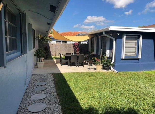 1607 NE 15th Avenue 3, Fort Lauderdale, FL 33305