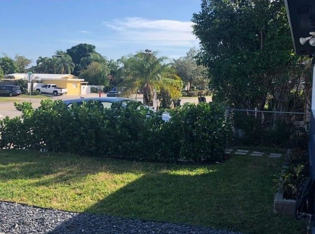 1607 NE 15th Avenue 3, Fort Lauderdale, FL 33305