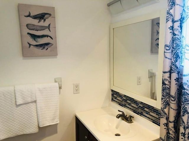 1607 NE 15th Avenue 3, Fort Lauderdale, FL 33305