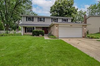 2593 Yellow Star Street, Woodridge, IL 60517