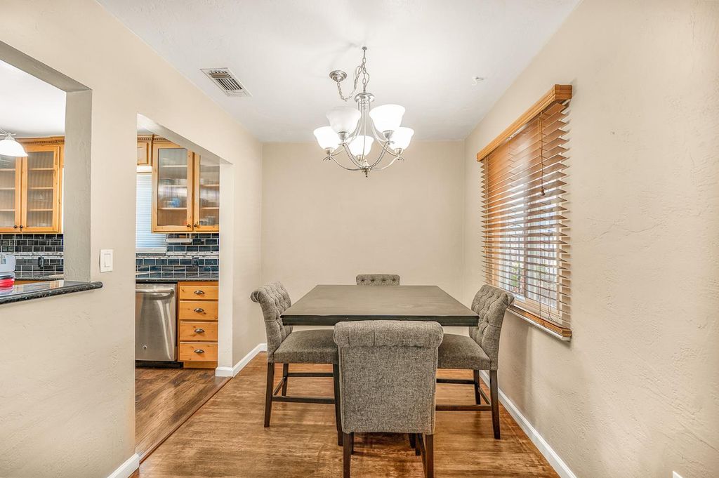 Image 8 of property listing at 1439 Gary Street, Selma, CA 93662