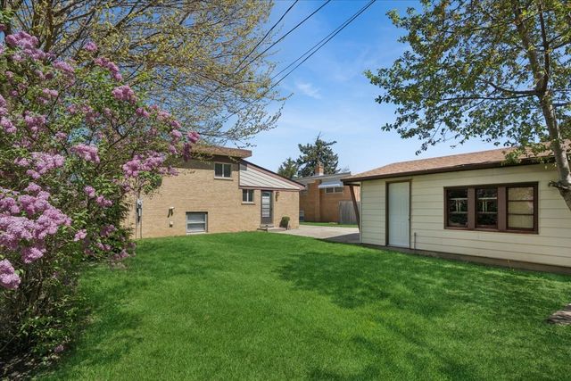 10665 Preston Street, Westchester, IL 60154