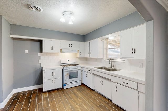 406 E Celeste Drive, Garland, TX 75041