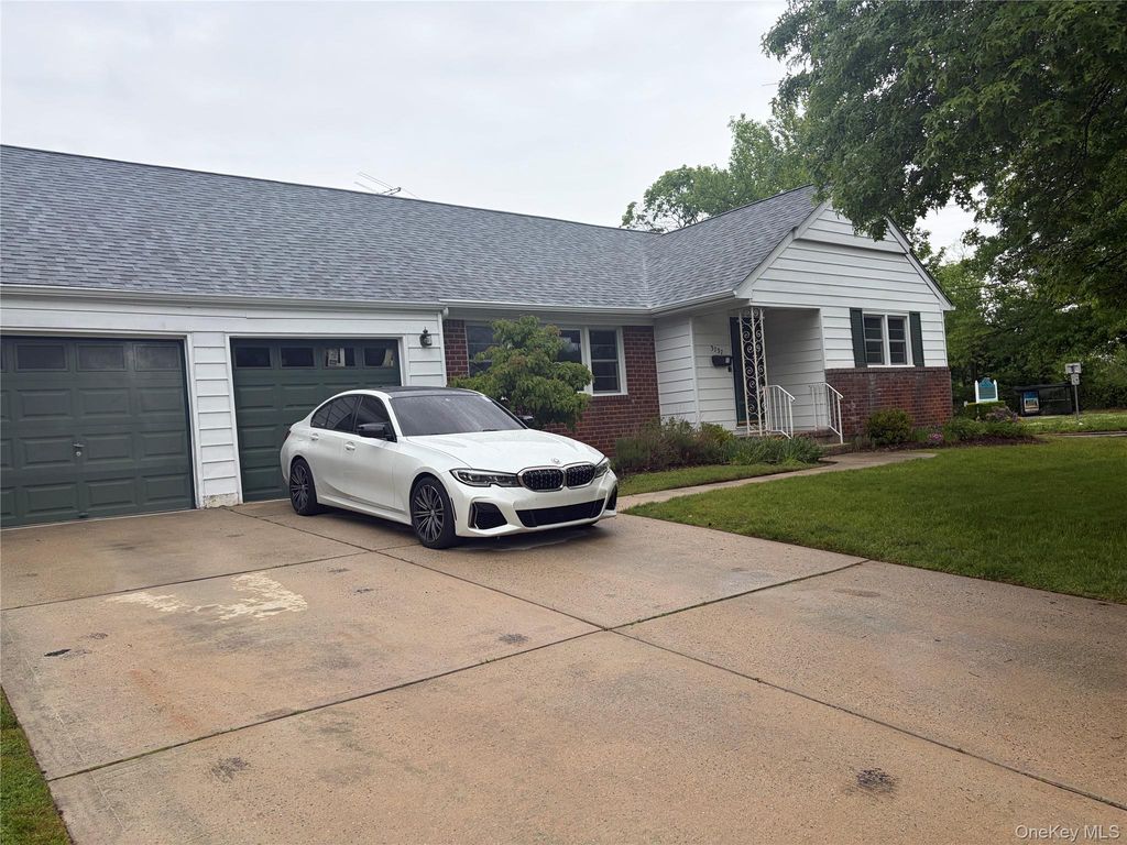 3737 Maxwell Drive, Wantagh, NY 11793