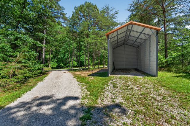 337 Monteagle Falls Rd, Monteagle, TN 37356