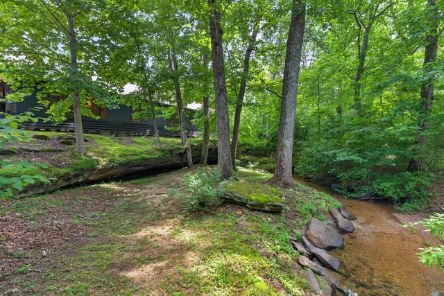 337 Monteagle Falls Rd, Monteagle, TN 37356