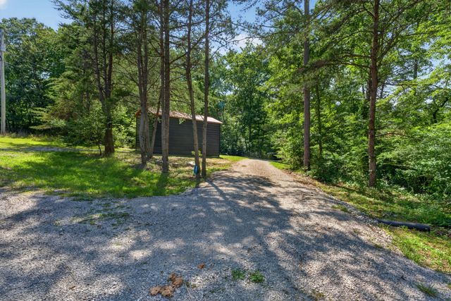 337 Monteagle Falls Rd, Monteagle, TN 37356
