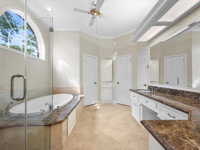 7 Wellesley Drive, Conroe, TX 77304