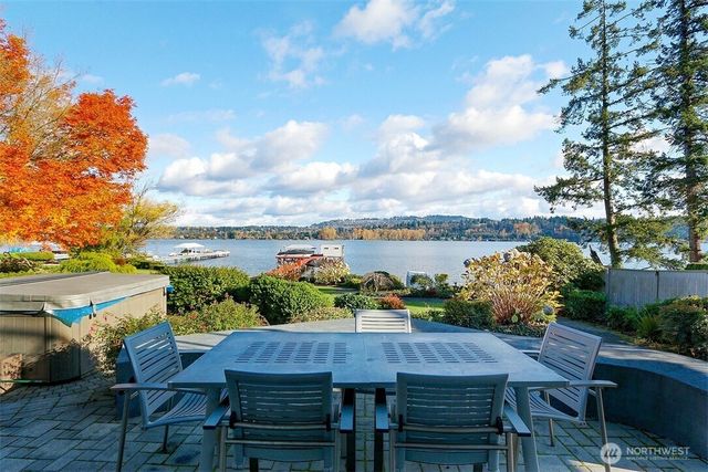 4456 Ferncroft Road, Mercer Island, WA 98040