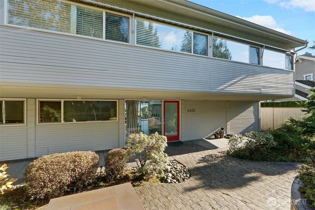 4456 Ferncroft Road, Mercer Island, WA 98040
