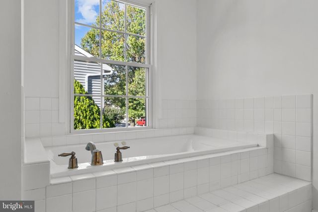 9505 WINDBEAT WAY, Columbia, MD 21046