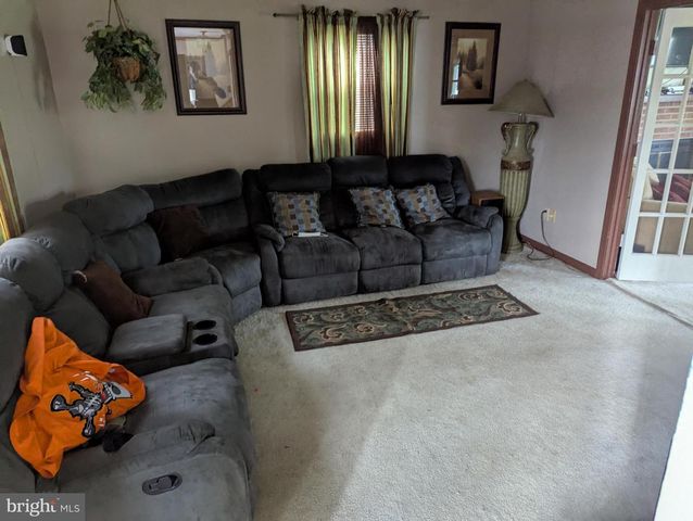 7904 MIKE SHAPIRO DR, Clinton, MD 20735