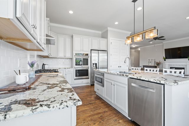 140 Ferrell Road W, Apex, NC 27523