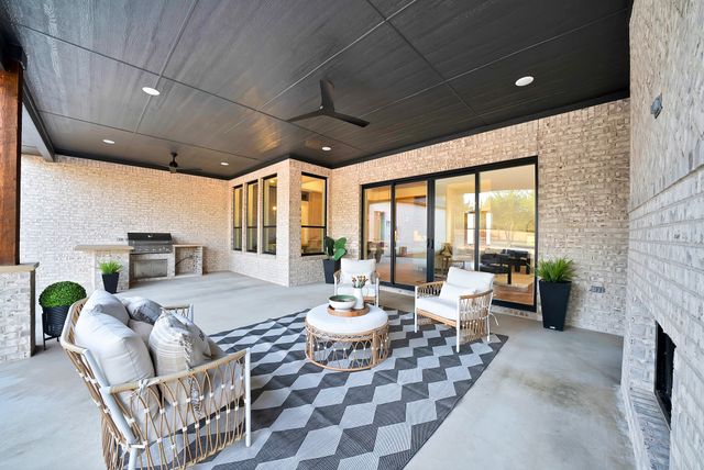 650 Gibson Road, Waxahachie, TX 75165