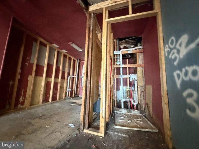 2529-2531 E MONUMENT ST, Baltimore, MD 21205