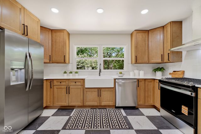 3920 E 71st, Indianapolis, IN 46220