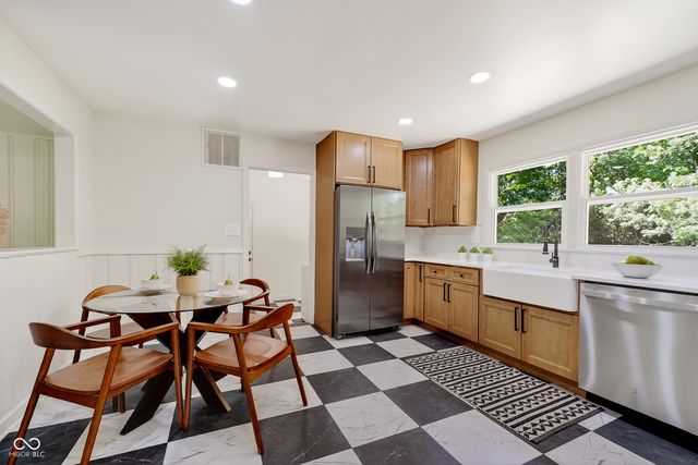3920 E 71st, Indianapolis, IN 46220