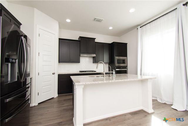 6808 Verona Place, Round Rock, TX 78665