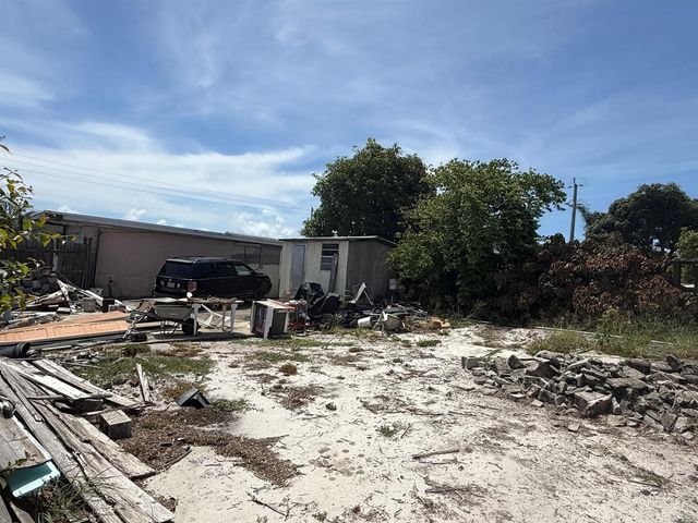 4801 Parker Avenue, West Palm Beach, FL 33405