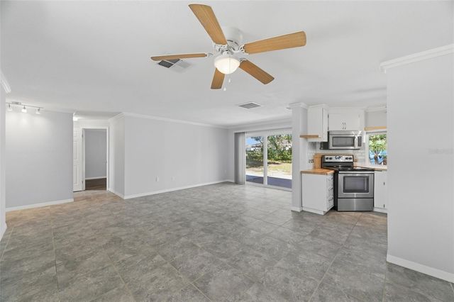 6211 WAYCROSS DRIVE, Spring Hill, FL 34606