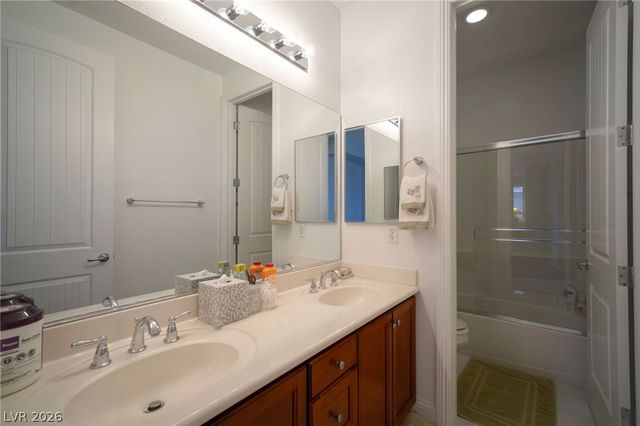 7856 Via Mazarron Street, Las Vegas, NV 89123