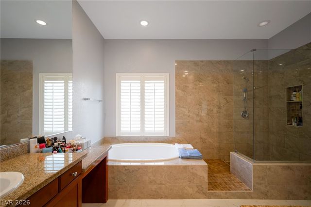7856 Via Mazarron Street, Las Vegas, NV 89123