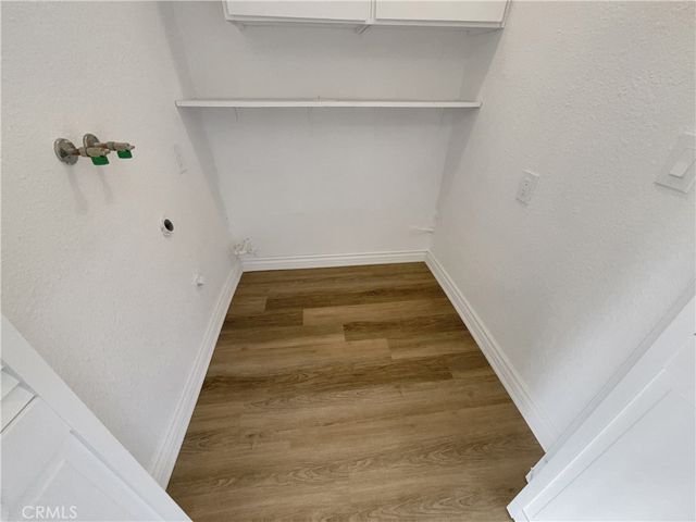 700 W La Veta, Orange, CA 92868