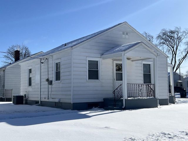 1703 Calumet Avenue, Beloit, WI 53511