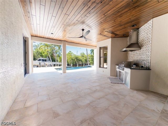 15460 Catalpa Cove LN, Fort Myers, FL 33908