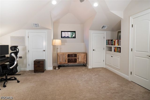 15460 Catalpa Cove LN, Fort Myers, FL 33908