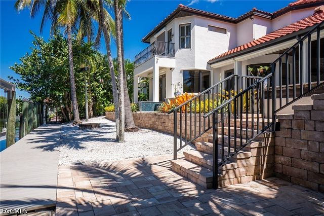 15460 Catalpa Cove LN, Fort Myers, FL 33908