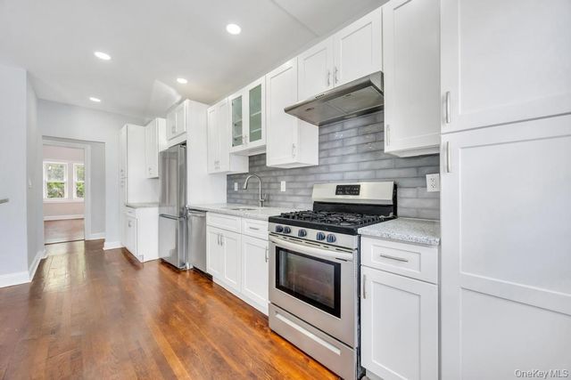 577 Lowell Street, Westbury, NY 11590