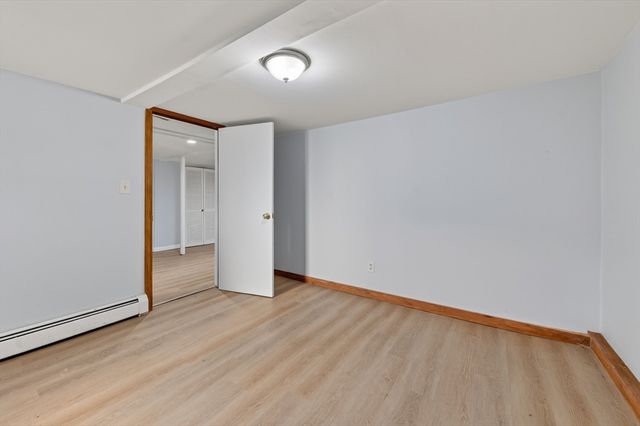 13 Goddard St, Webster, MA 01570