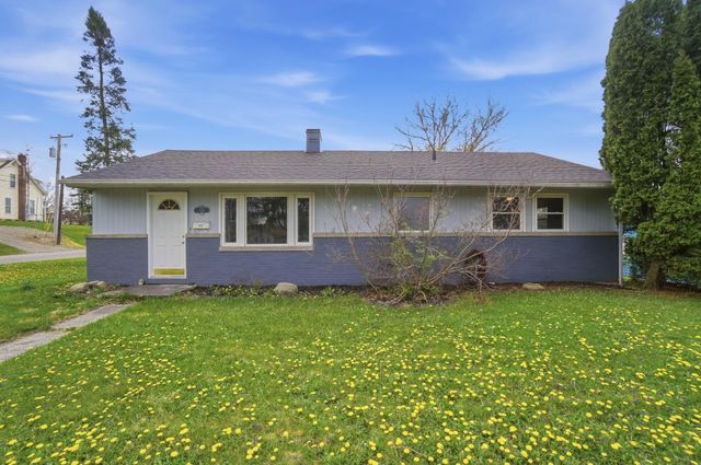 818 Brookwood Drive 818 Brookwood Drive, Bellefontaine, OH 43311