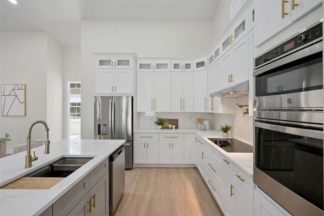 1965 SHEELER AVENUE, Apopka, FL 32703